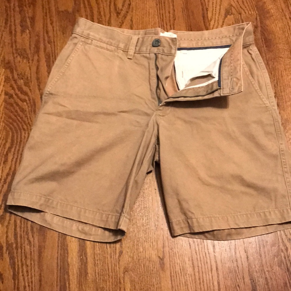 Duck head khaki shorts